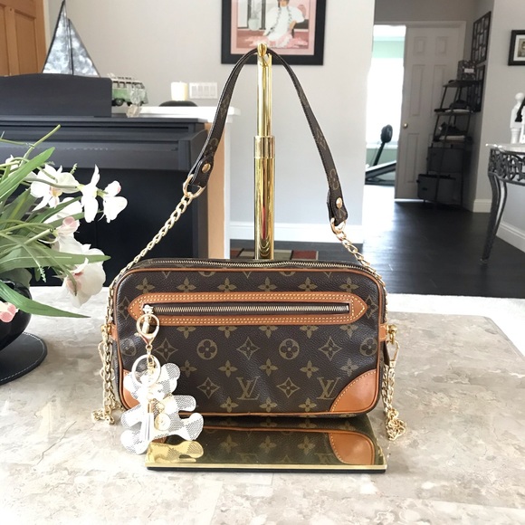 Louis Vuitton Handbags - Louis Vuitton Marly Dragonne Crossbody
